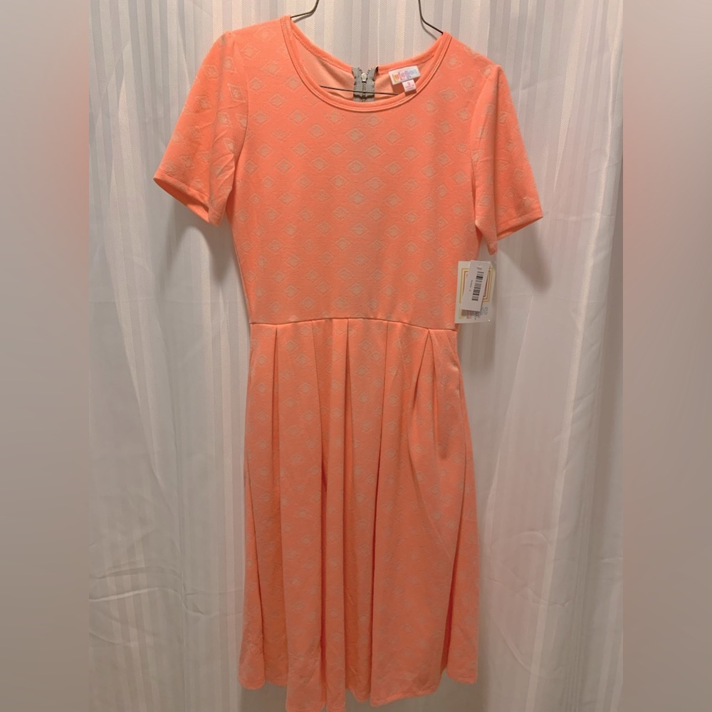 Lularoe Dress Short Sleeves Small S NEW‎ with Tags NWT Amelia Pink Coral